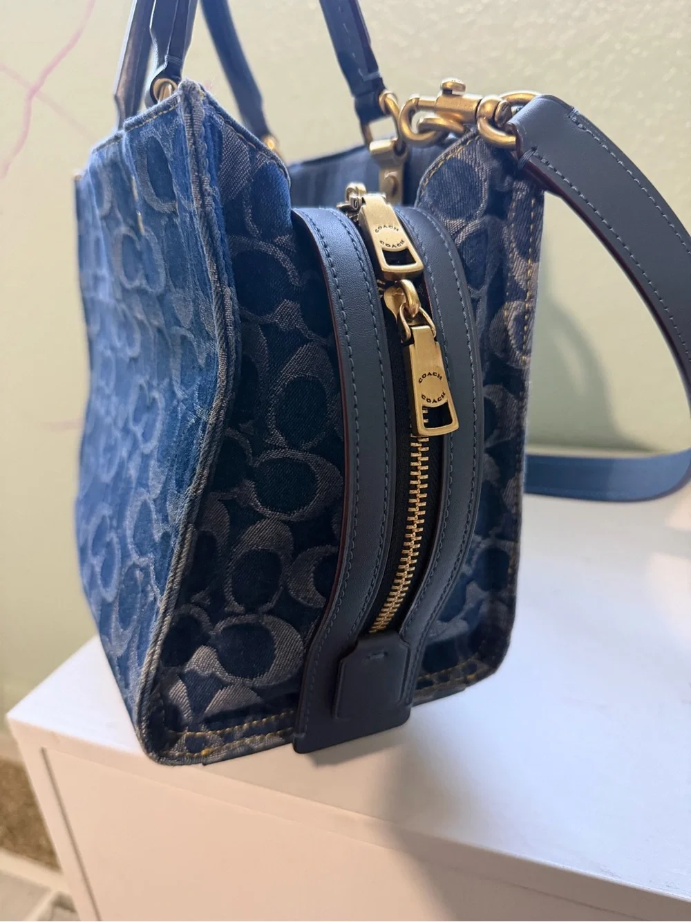 Coach Rogue 25 bag in Signature Denim - Picture 4 of 15